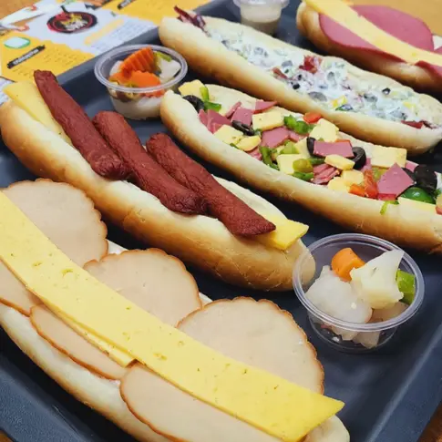 Sweet and savory sandwiches ساندويتشات الحلو والحادق