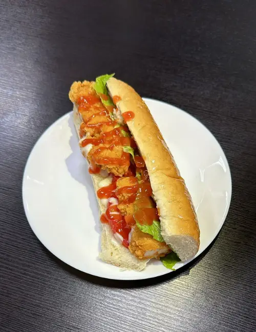 Crispy Chicken Sandwich - ساندوتش كرسبى اتشكن